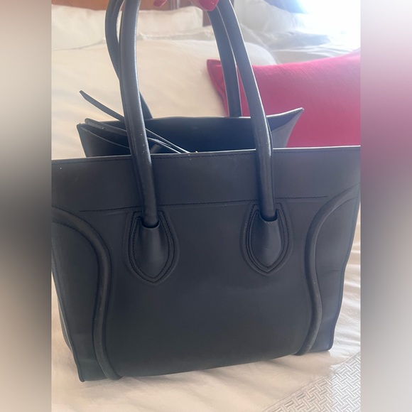 Celine Medium Phantom Bag Black Calfskin - Picture 15 of 16